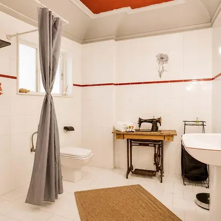 Villa Lilienne - Serene Private Jacuzzi Retreat *